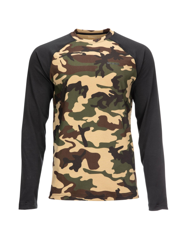 Simms Lightweight Baselayer Top Woodland Camo Simms Lightweight Baselayer Top Woodland Camo